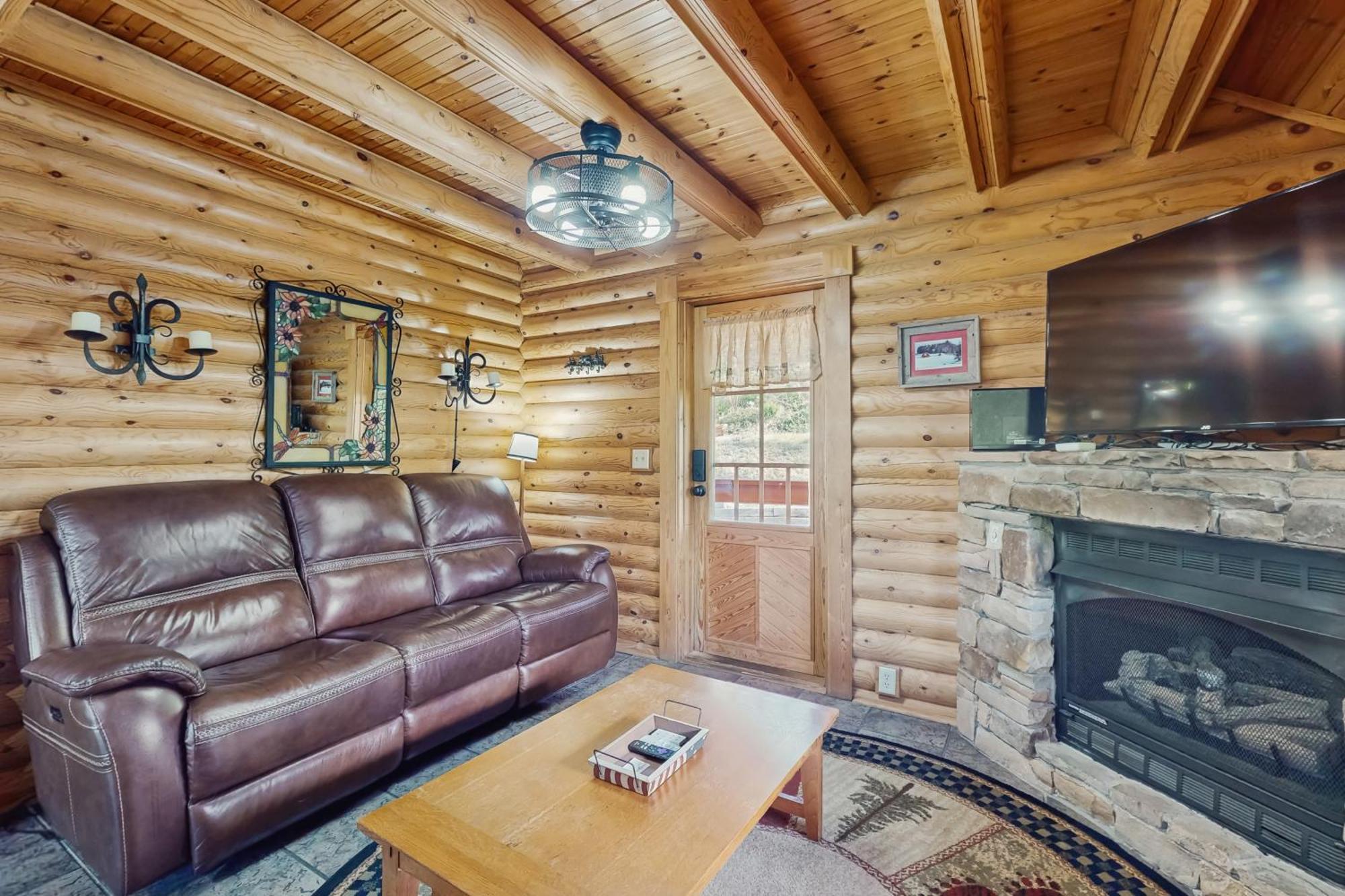 Pine Cone Cabin Gatlinburg Exterior foto